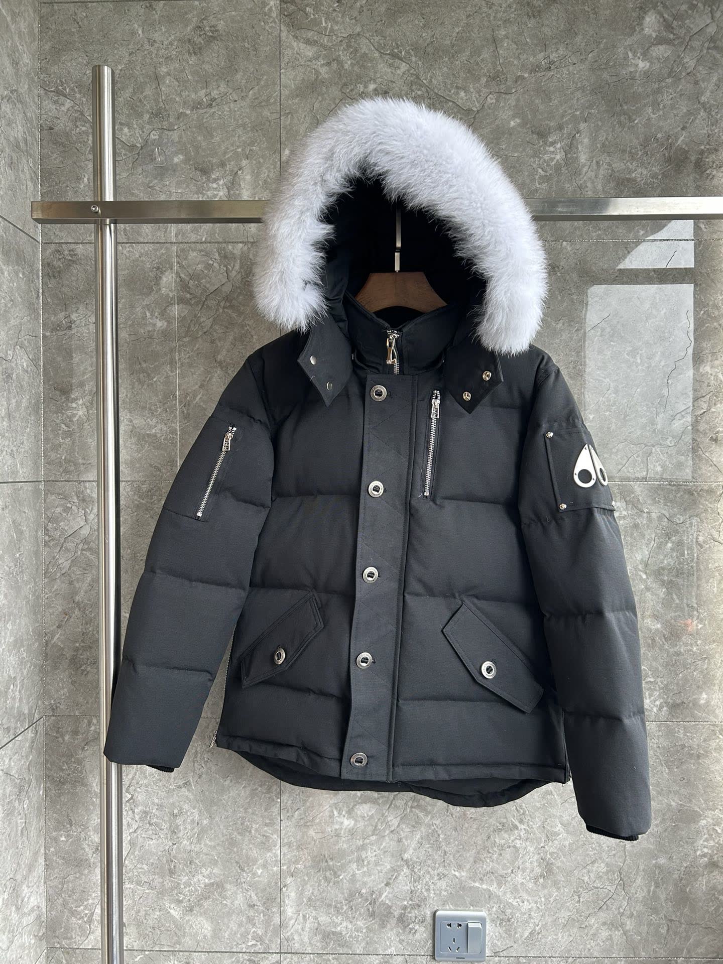Moose Knuckles Down Jacket Moose Knuckles Down Jacket